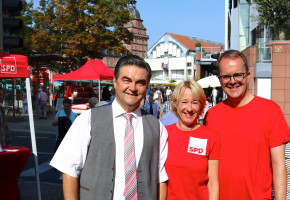 Aschaffenburgs Oberbürgermeister Klaus Herzog begrüßte Martina Fehlner und Markus Rinderspacher