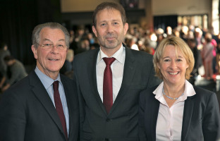 Ebenso zu Gast war der Bürgermeister des Markts Hösbach, Michael Baumann