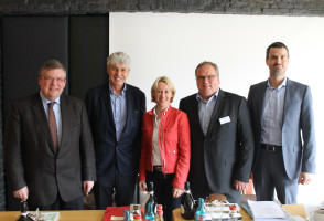 Die Expertenrunde beim 3. Tourismusdialog am bayerischen Untermain: Volkmar Halbleib, Michael Schwägerl, Martina Fehlner, Axel Singer sowie Michael Seiterle (v.l.n.r.)