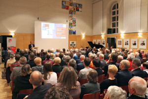 Der Bachsaal der Aschaffenburger Christuskirche war bis auf den letzten Platz gefüllt. Foto: Abgeordnetenbüro M. Fehlner